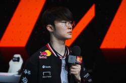 Faker认为T1四名(míng)队友(yǒu)是最(zuì)强的LOL选手