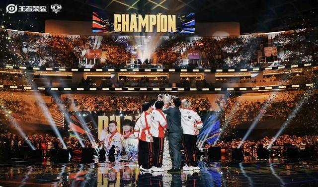 六连冠!成都AG超玩会创造历史