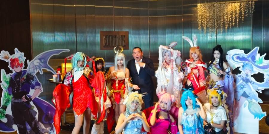 峡谷英雄闯佘山！电竞 + 文旅的夏日疯玩指南