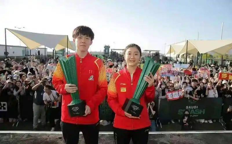 陈梦亲自辟谣结婚传闻！官宣单身引网友热议，粉丝泪目，王楚钦绯闻终落幕