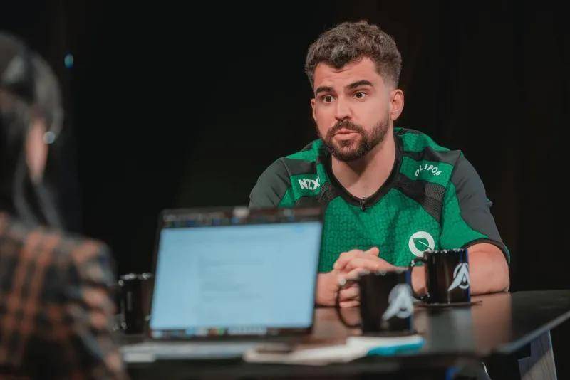 FLY上单Bwipo因性别歧视言论被禁赛,奖金捐给女性电竞公益项目