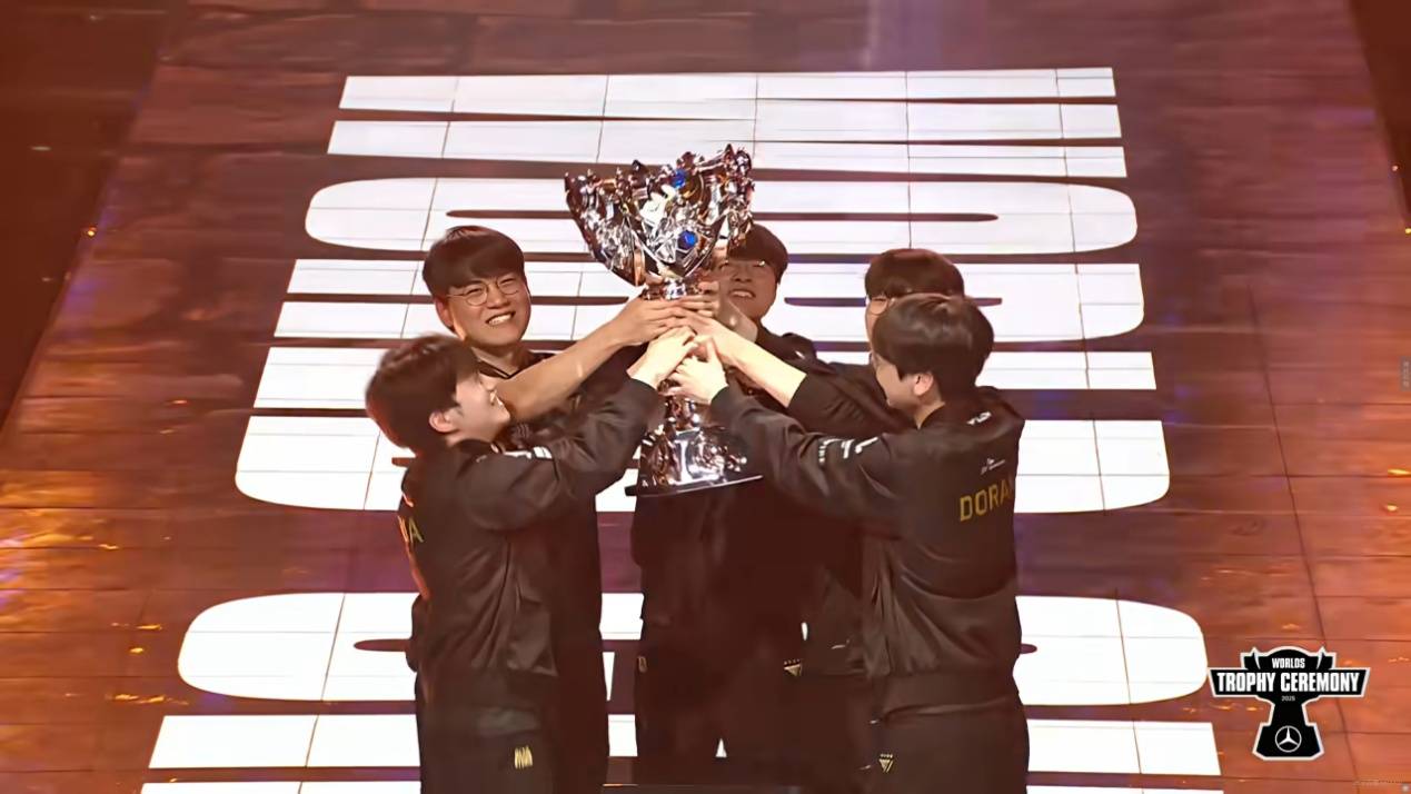 LOL六冠王传奇诞生！Faker加里奥登场，T1决胜局爆发，创造新神话